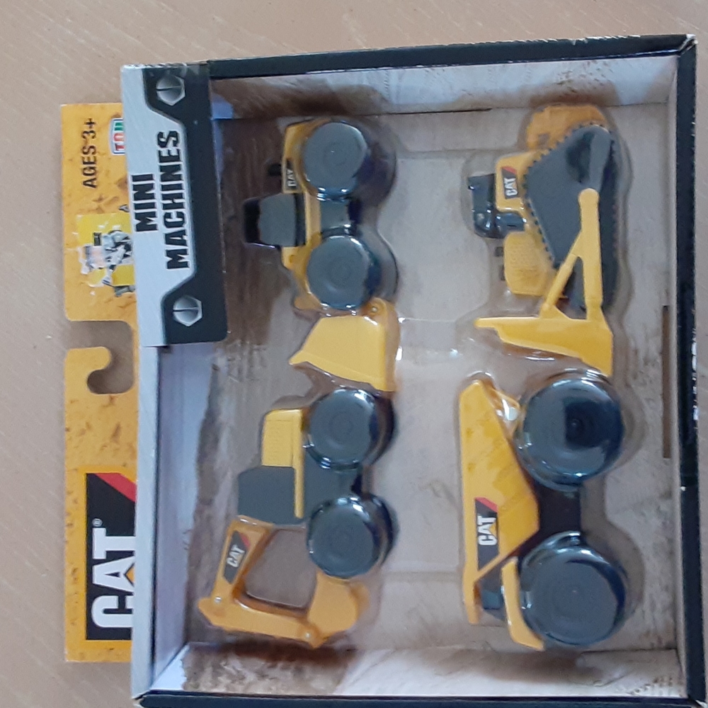CAT Mini Machines by Toy State